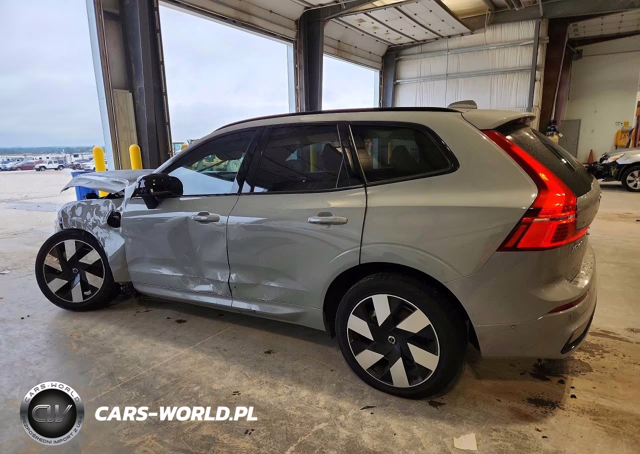 2025 Volvo Xc60 Plus VIN:YV4H60RC6S1203774 - 2