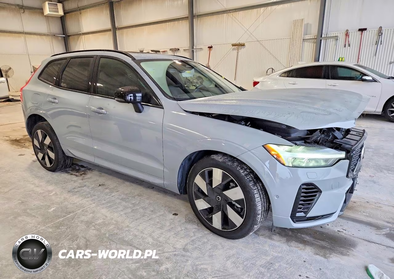 2025 Volvo Xc60 Plus VIN:YV4H60RC6S1203774 - 4