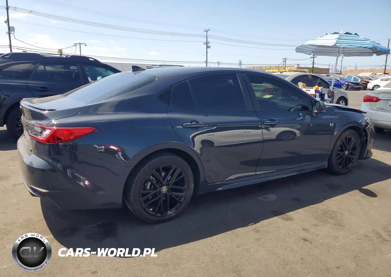 2025 Toyota Camry Se VIN:4T1DAACK9SU572144 - 3