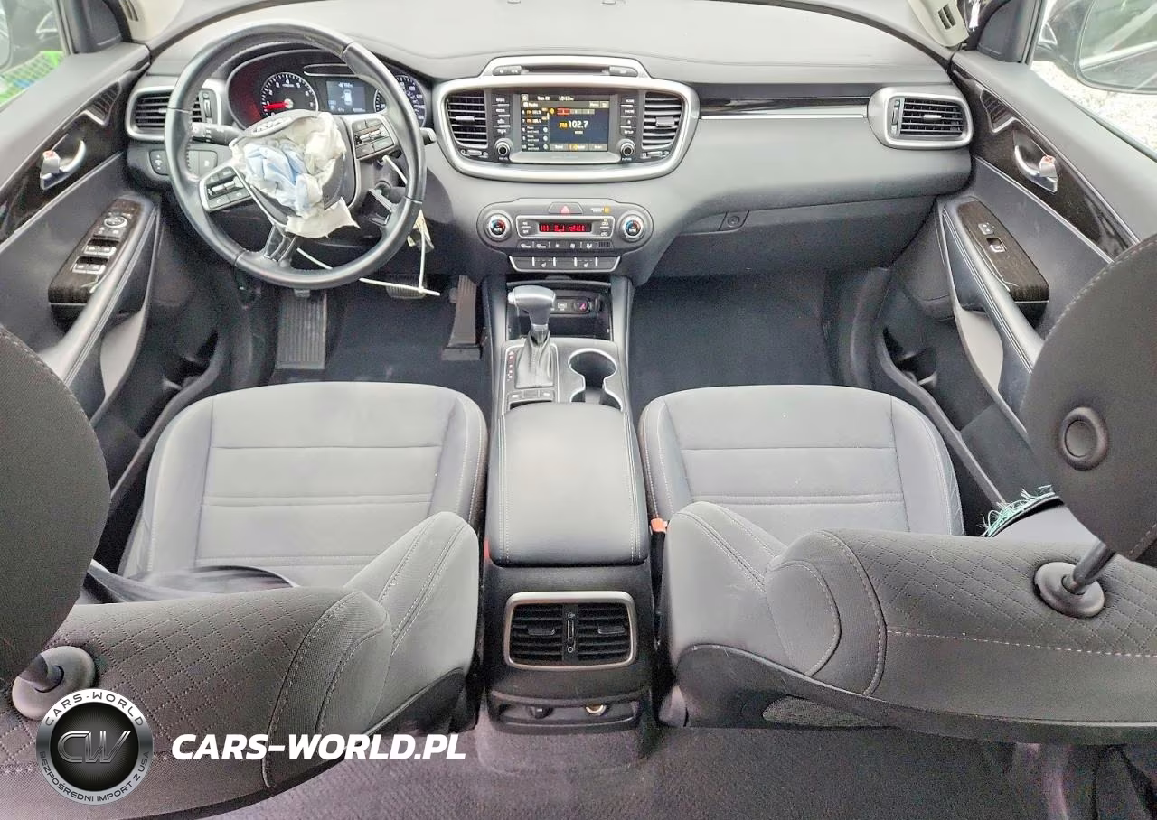 2019 Kia Sorento Lx VIN:5XYPG4A33KG551479 - 8