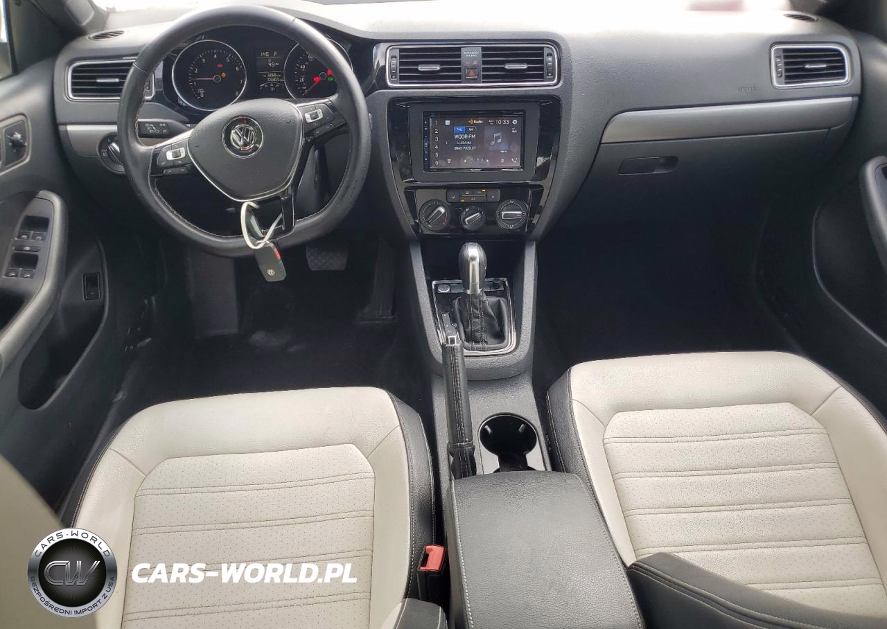 2016 Volkswagen Jetta Sport VIN:3VWD17AJ0GM230799 - 8