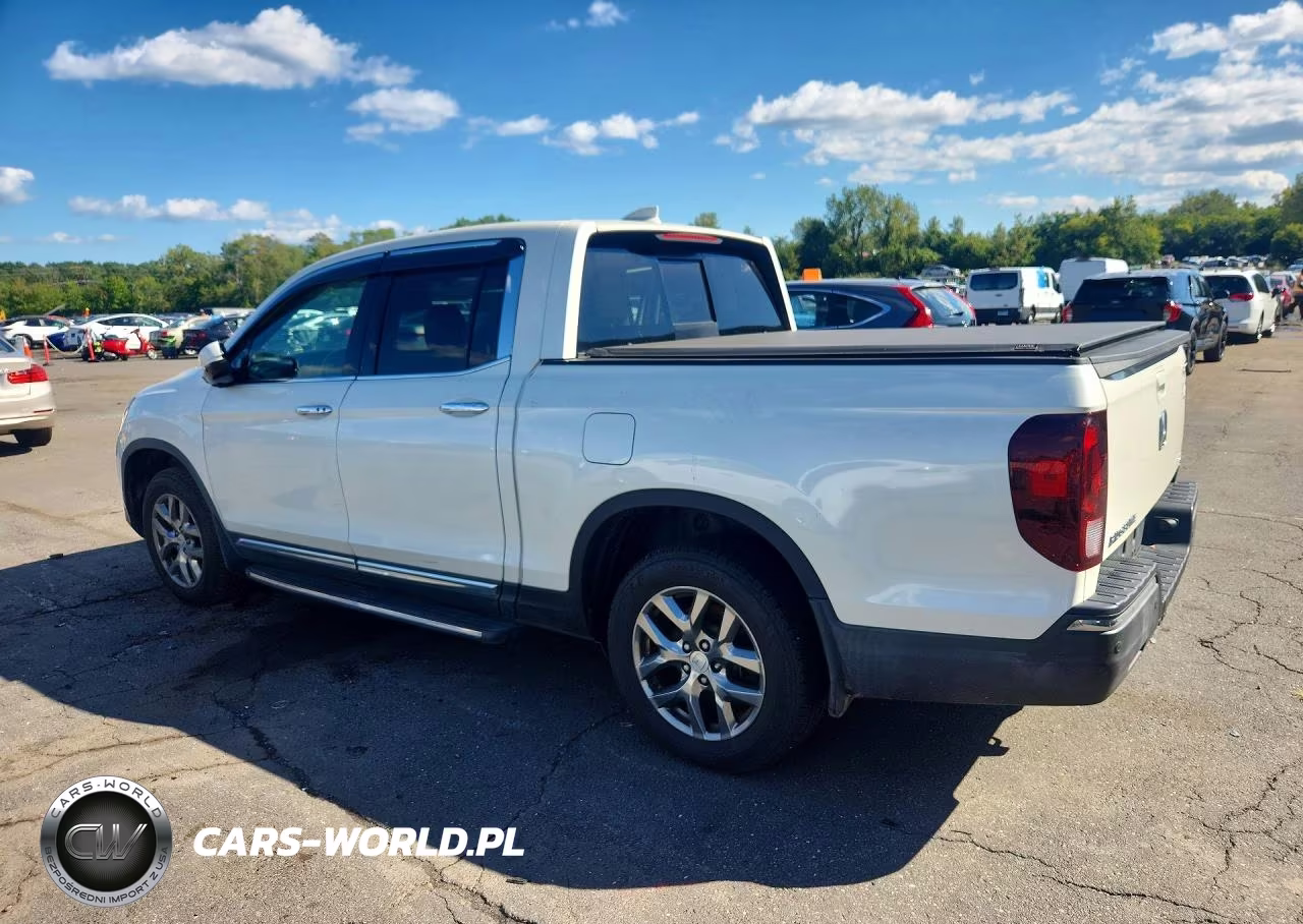 2017 Honda Ridgeline Rtl VIN:5FPYK3F74HB025443 - 2