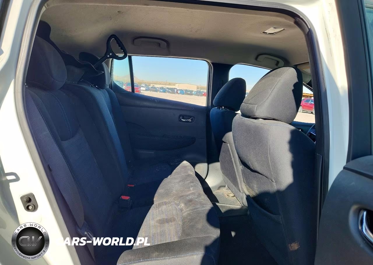 2019 Nissan Leaf S VIN:1N4AZ1CP6KC309570 - 10