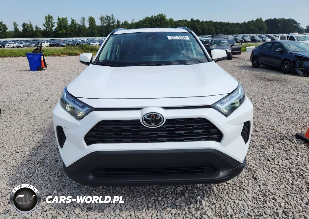 2023 Toyota Rav4 Xle VIN:2T3W1RFVXPC250321 - 5