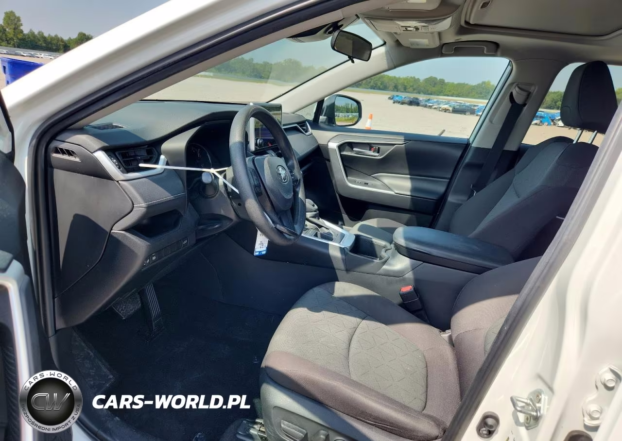 2023 Toyota Rav4 Xle VIN:2T3W1RFVXPC250321 - 7