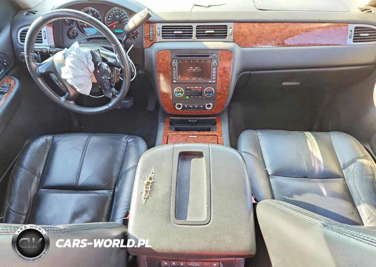 2008 Chevrolet Tahoe C1500 VIN:1GNFC13098R165997 - 8