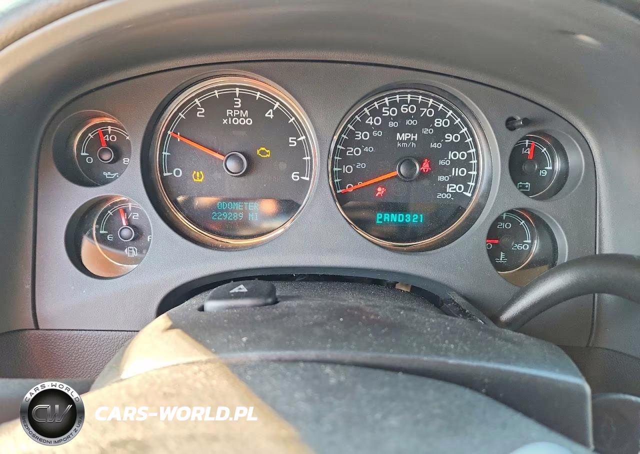 2008 Chevrolet Tahoe C1500 VIN:1GNFC13098R165997 - 9