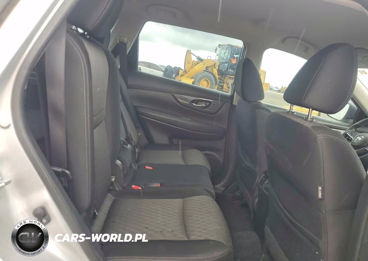 2017 Nissan Rogue S VIN:JN8AT2MT0HW383723 - 11