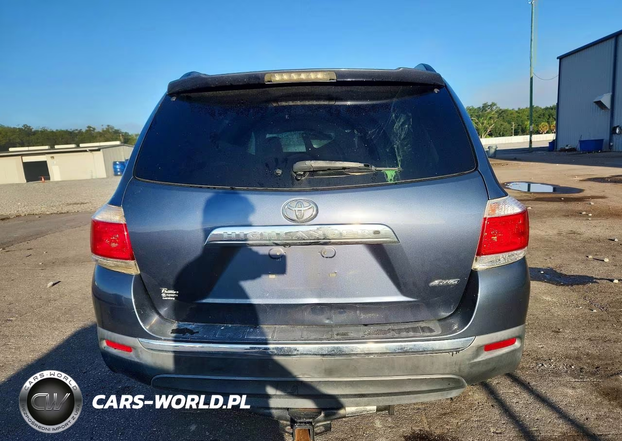 2013 Toyota Highlander Plus VIN:5TDBK3EH9DS261388 - 6