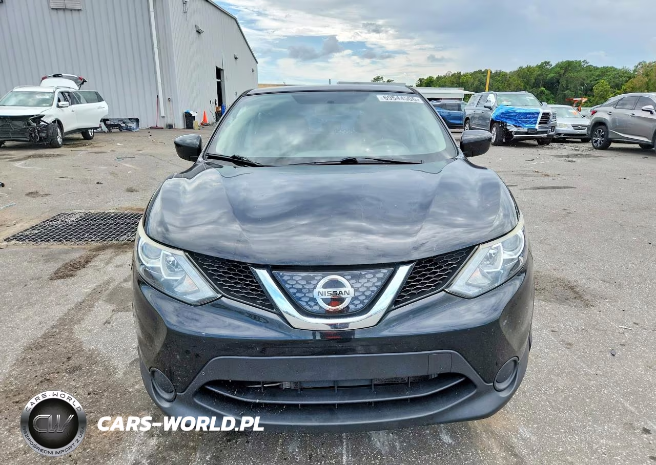 2018 Nissan Rogue Sport S VIN:JN1BJ1CP5JW187242 - 5