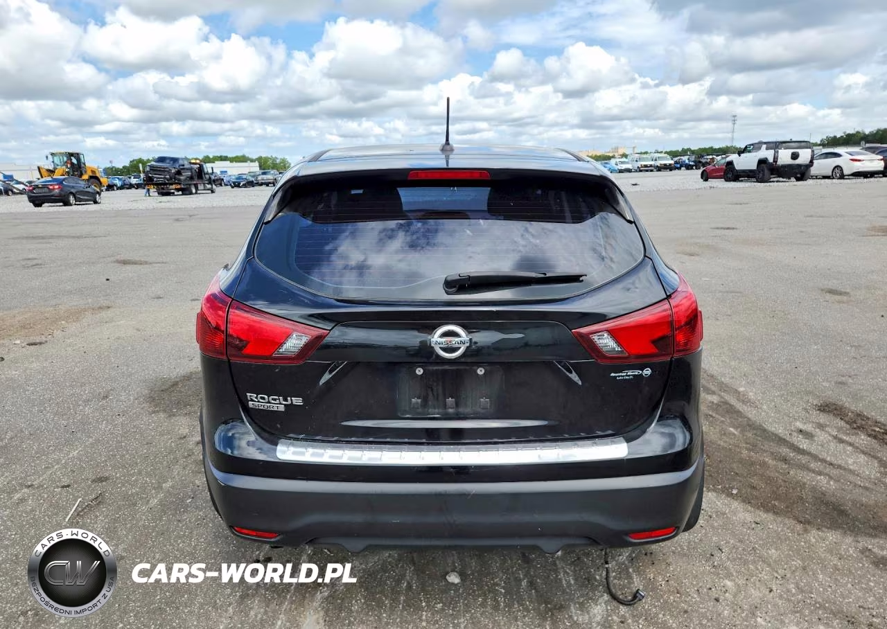 2018 Nissan Rogue Sport S VIN:JN1BJ1CP5JW187242 - 6