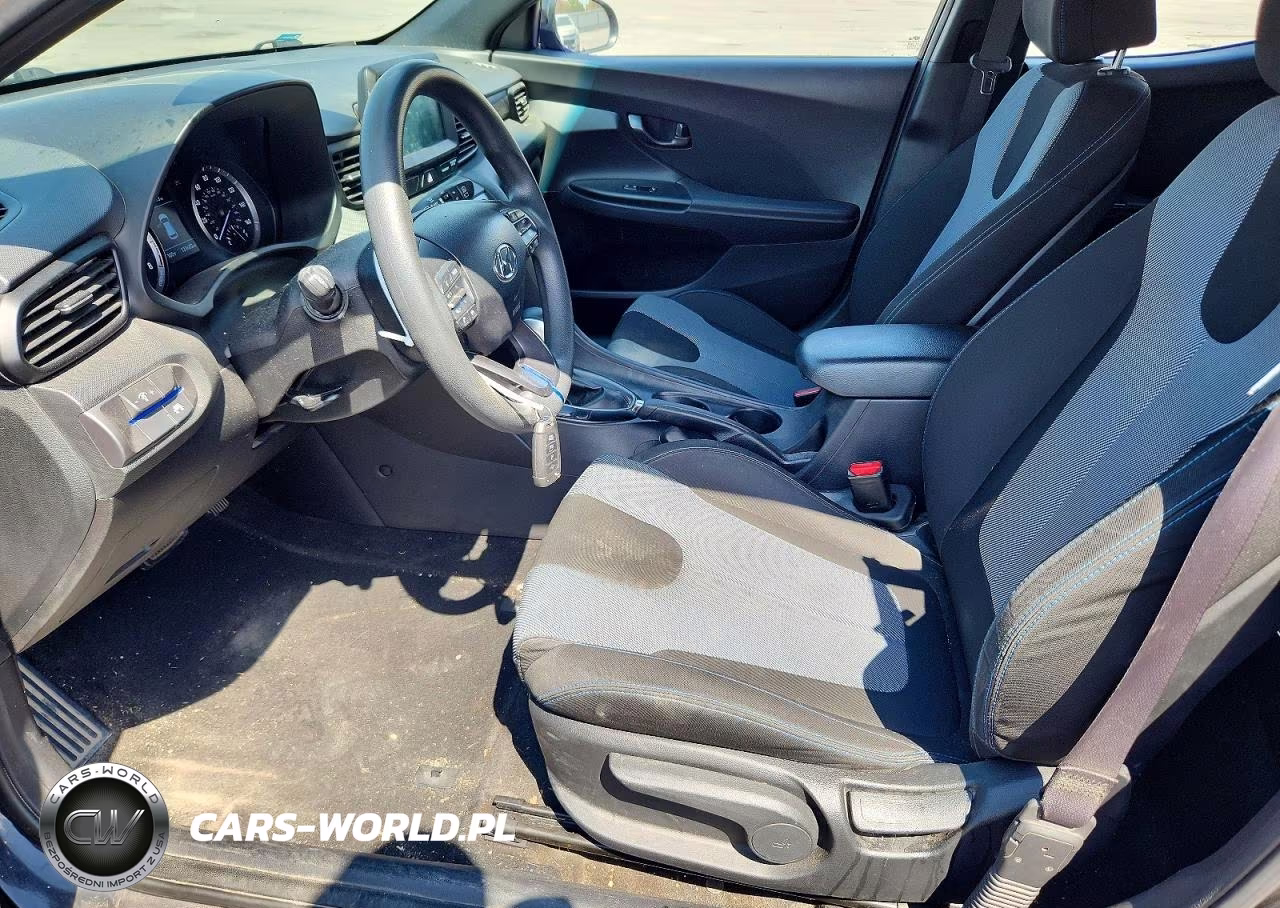 2019 Hyundai Veloster 2.0L VIN:KMHTG6AF6KU017780 - 7