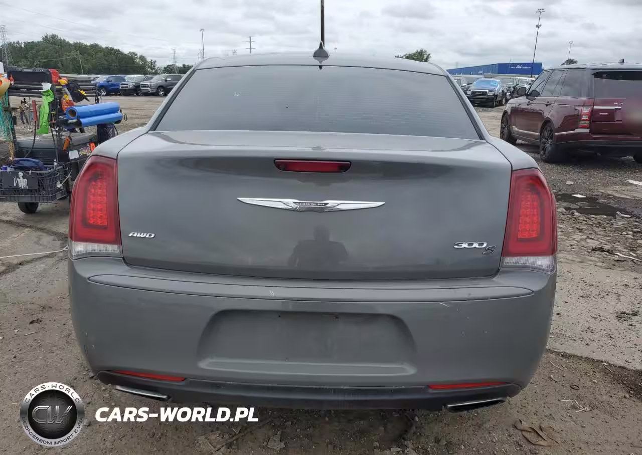 2017 Chrysler 300 S VIN:2C3CCAGG7HH606937 - 6