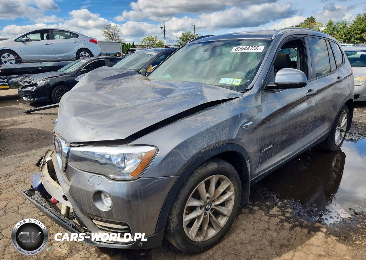 2015 BMW X3 xDrive28I – zdjęcie 1 z 12