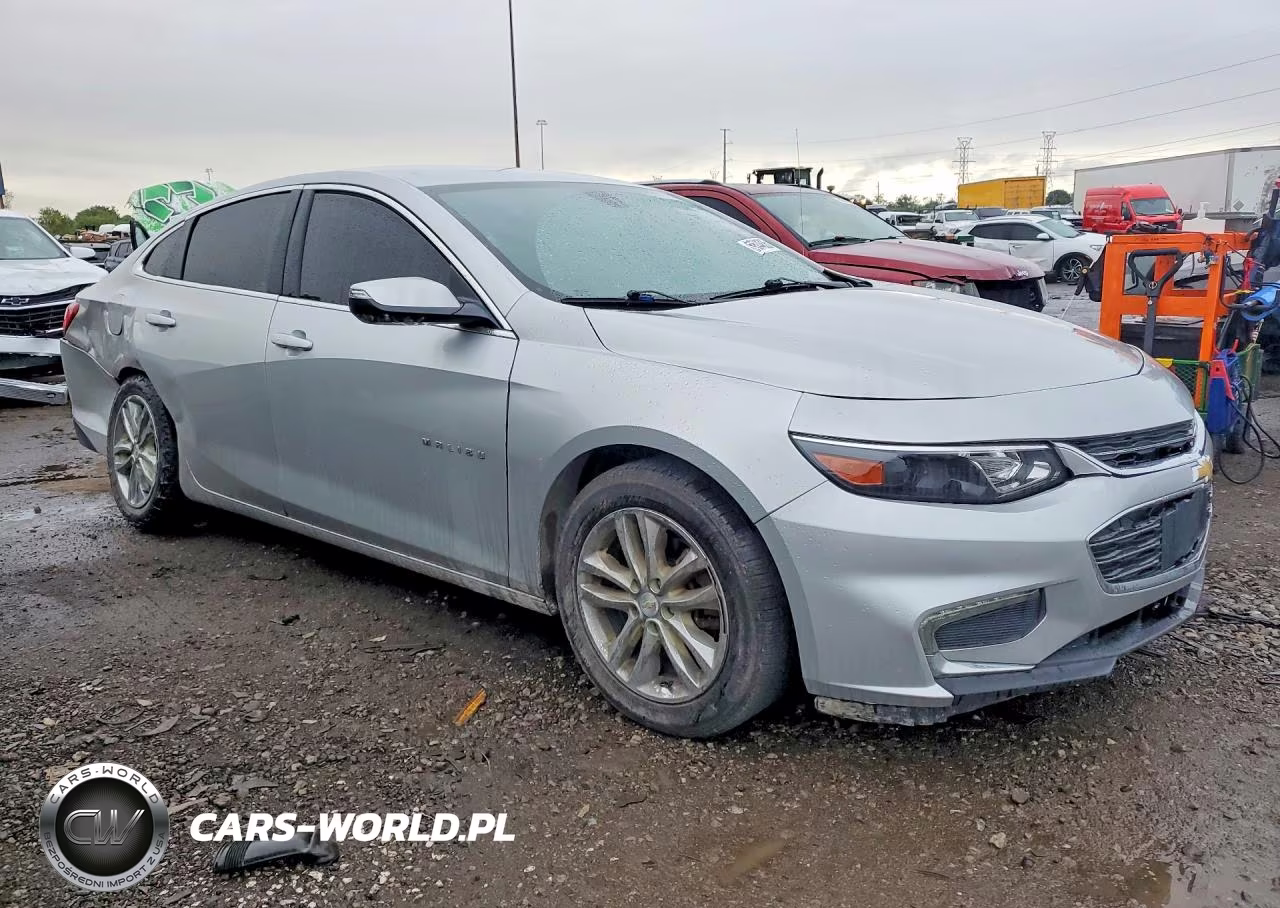2017 Chevrolet Malibu Lt VIN:1G1ZE5ST6HF257520 - 4