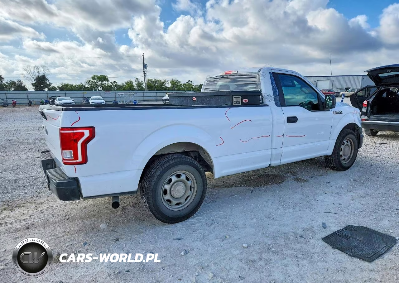 2016 Ford F150 VIN:1FTMF1CP2GKF10055 - 3