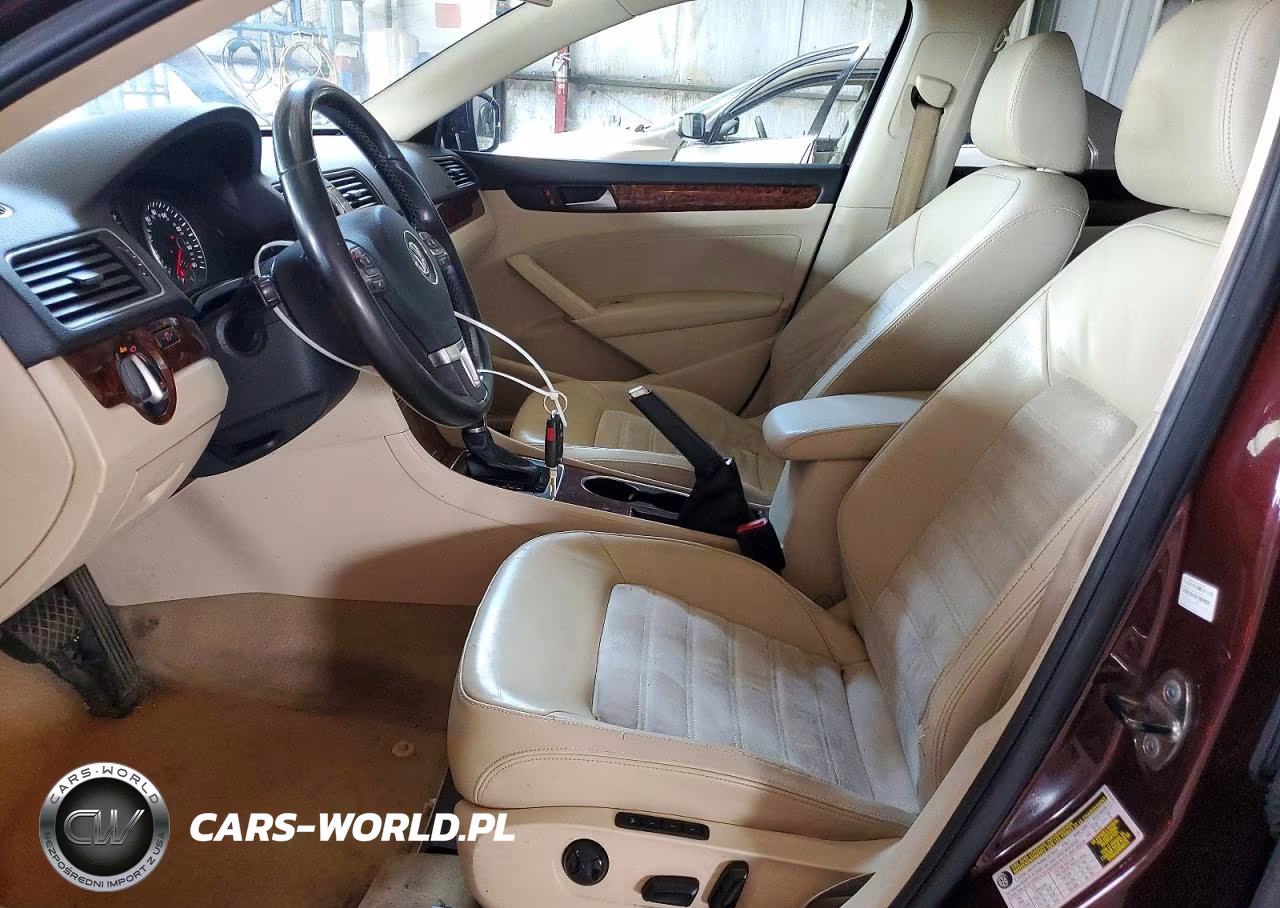 2013 Volkswagen Passat Sel VIN:1VWCM7A38DC072021 - 7