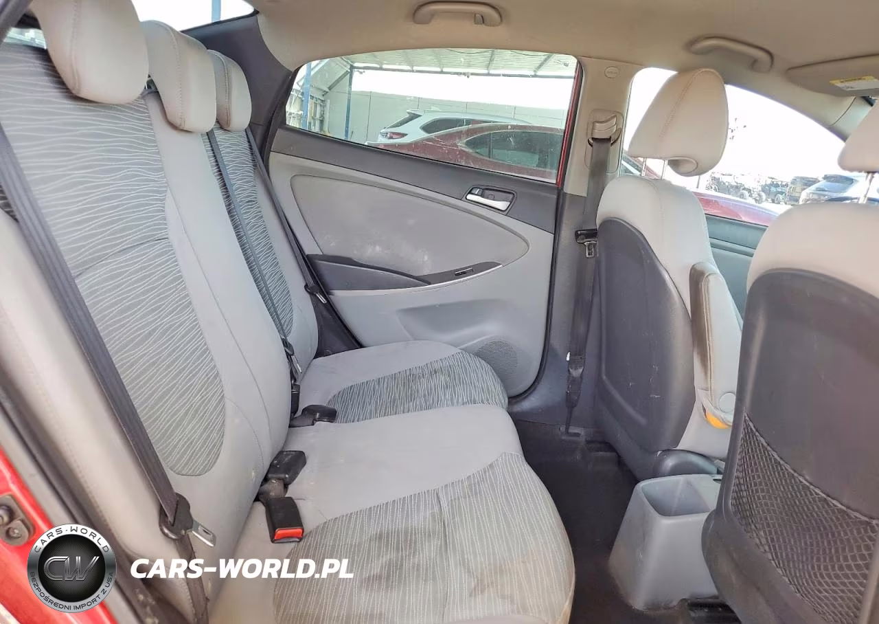 2015 Hyundai Accent Gls VIN:KMHCT4AE1FU796356 - 10