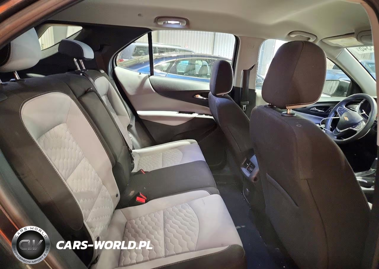 2018 Chevrolet Equinox Ls VIN:2GNAXREV4J6328160 - 10