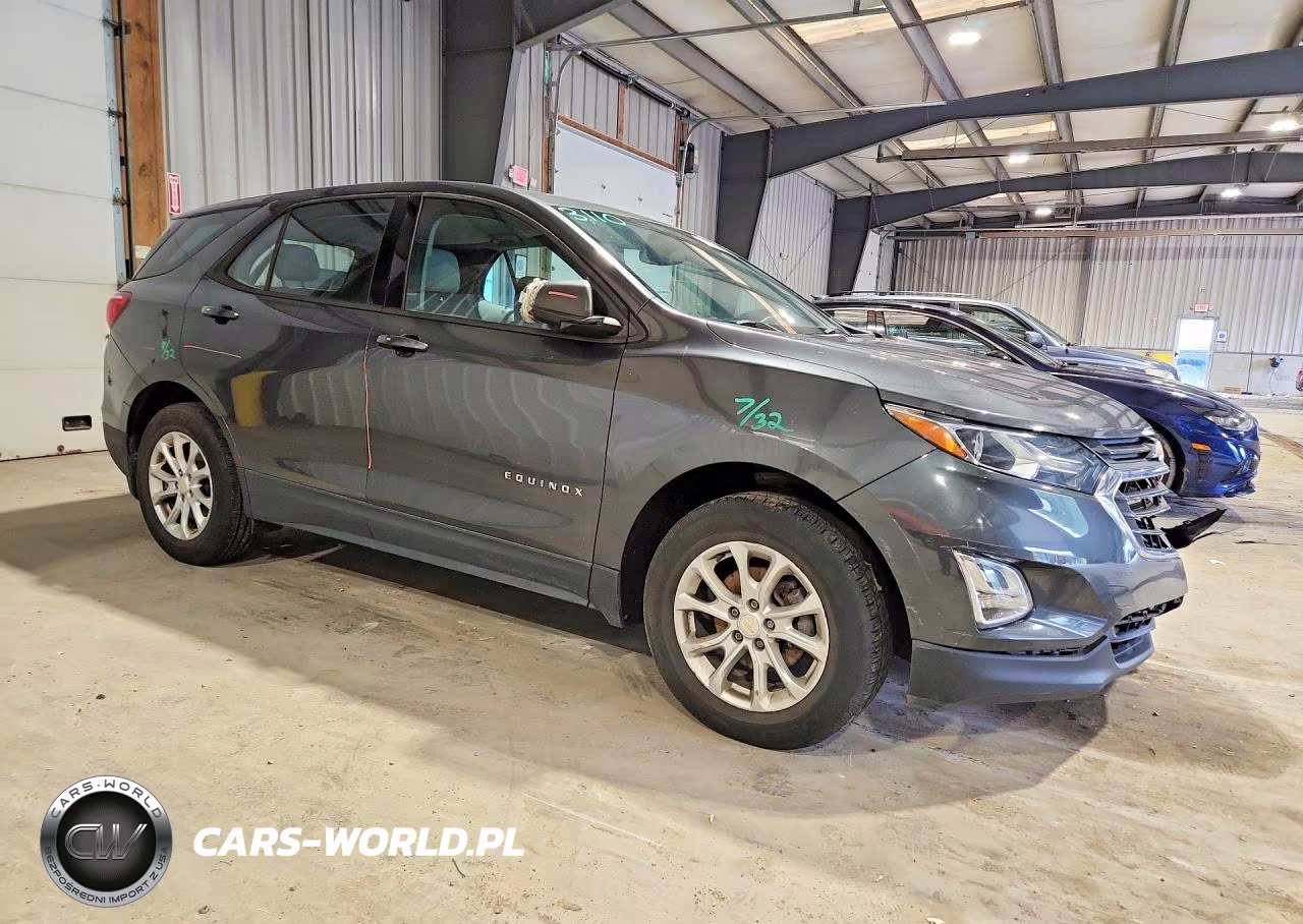 2018 Chevrolet Equinox Ls VIN:2GNAXREV4J6328160 - 4