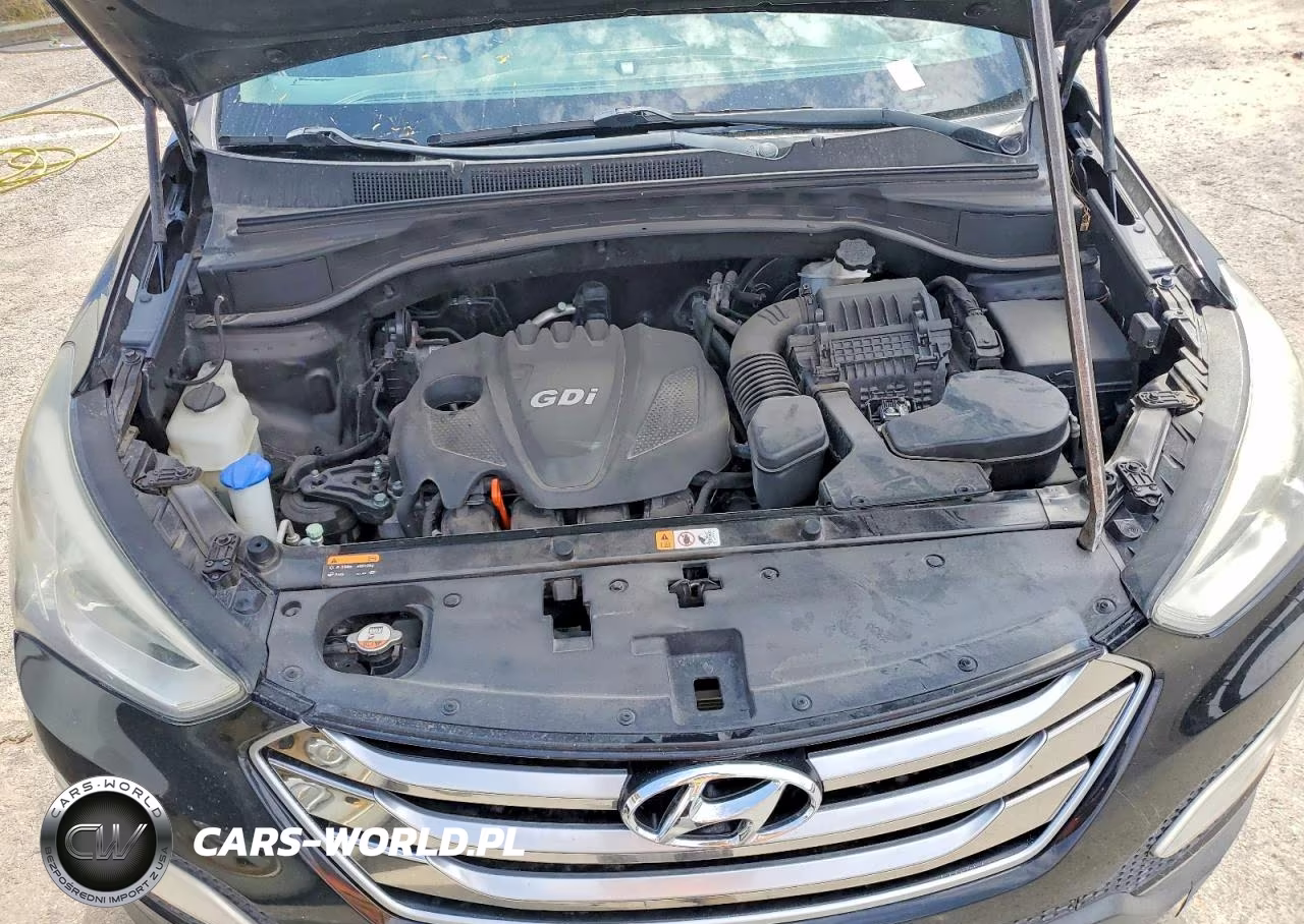 2016 Hyundai Santa Fe Sport 2.4L VIN:5XYZU3LB3GG373824 - 12