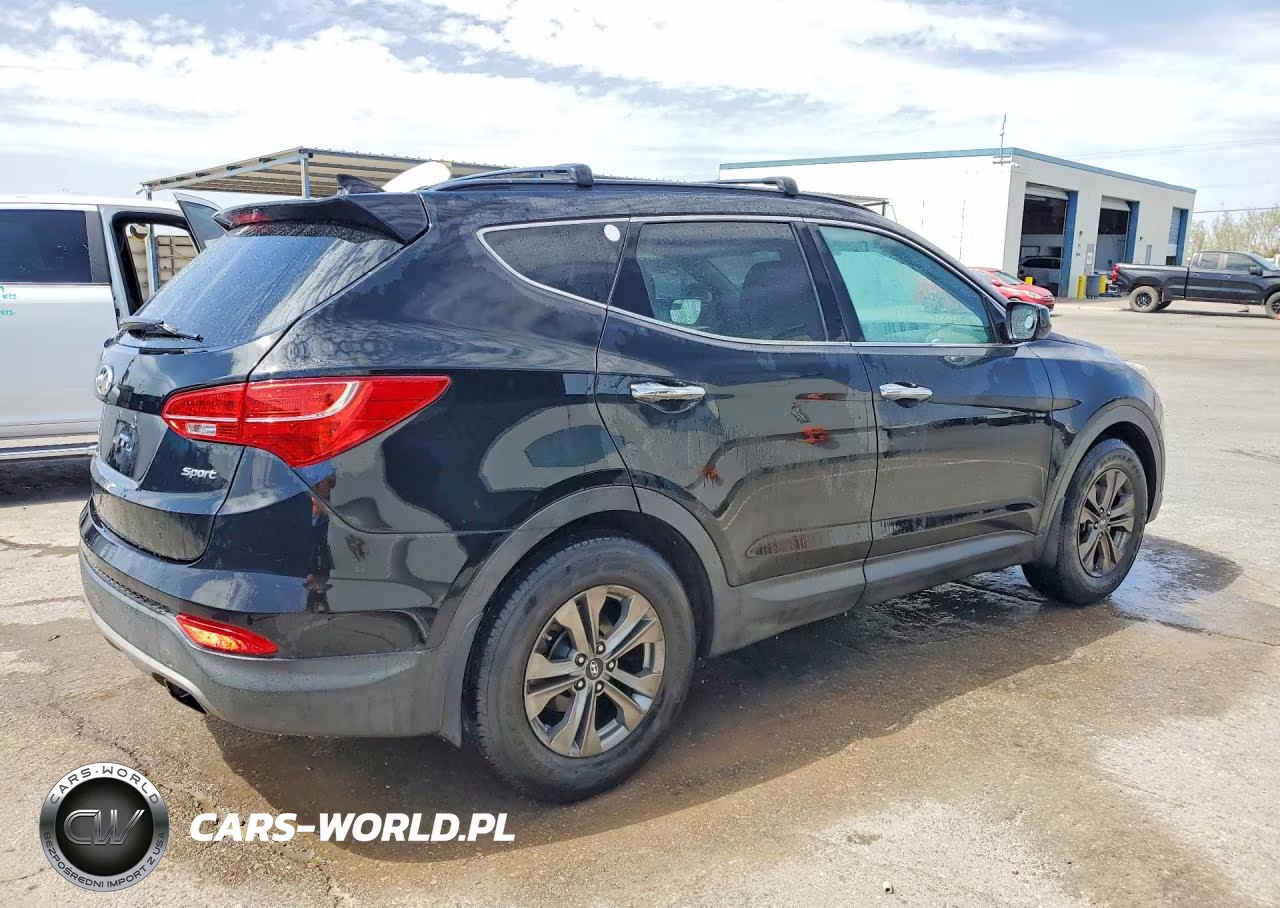 2016 Hyundai Santa Fe Sport 2.4L VIN:5XYZU3LB3GG373824 - 3