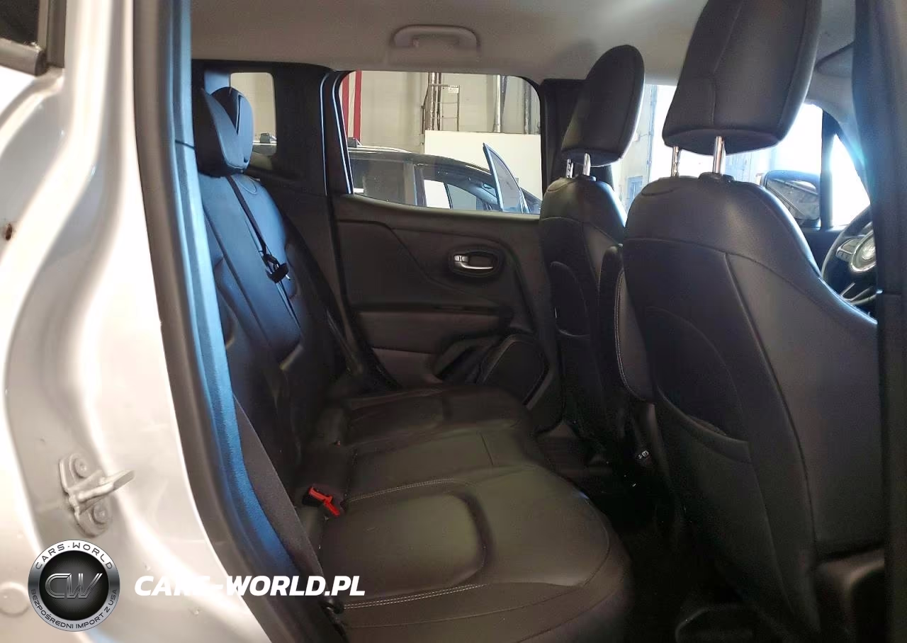 2020 Jeep Renegade Limited VIN:ZACNJBD12LPL96817 - 11