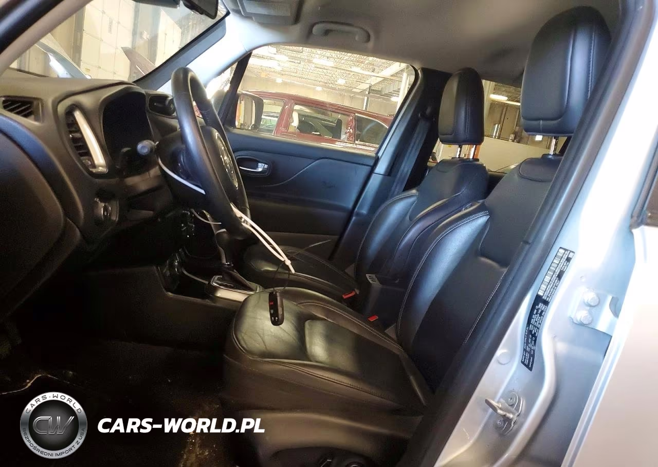2020 Jeep Renegade Limited VIN:ZACNJBD12LPL96817 - 7