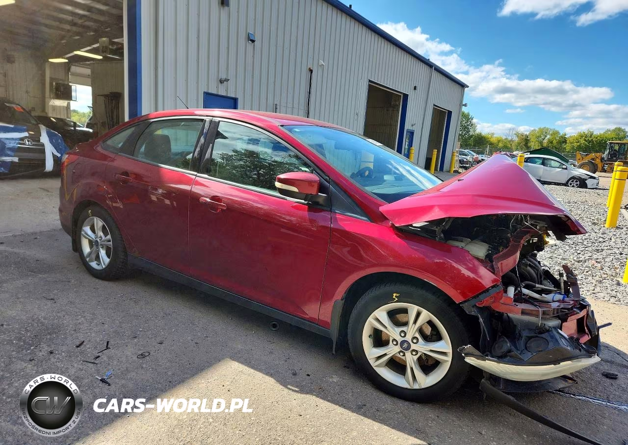 2014 Ford Focus Se VIN:1FADP3F27EL461263 - 4