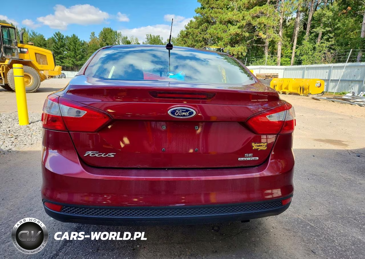 2014 Ford Focus Se VIN:1FADP3F27EL461263 - 6