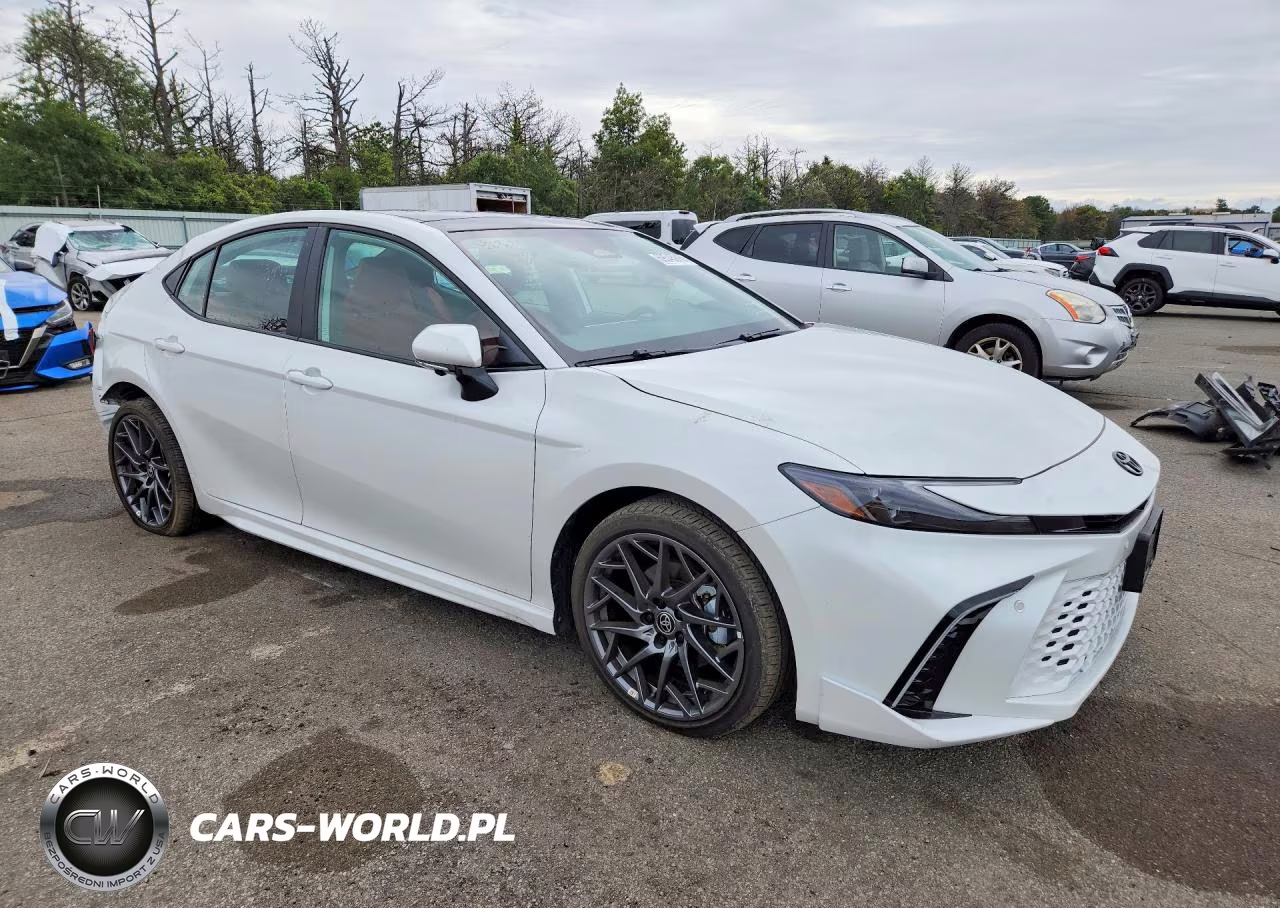 2025 Toyota Camry Xse VIN:4T1DBADK4SU023348 - 4