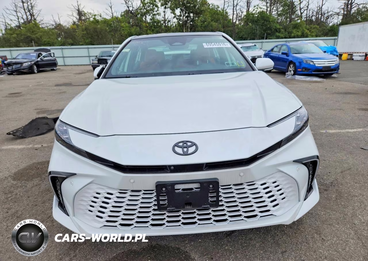 2025 Toyota Camry Xse VIN:4T1DBADK4SU023348 - 5