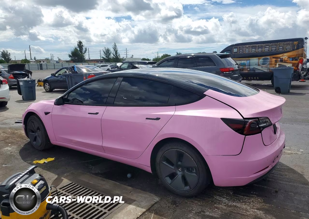 2021 Tesla Model 3 VIN:5YJ3E1EA8MF093220 - 2