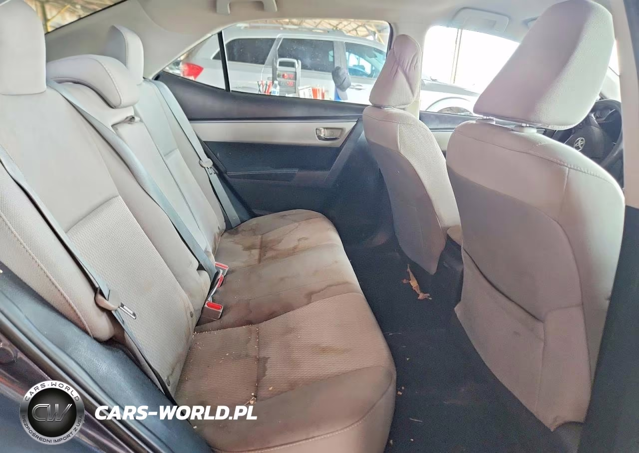 2015 Toyota Corolla Le VIN:5YFBURHE6FP201868 - 10