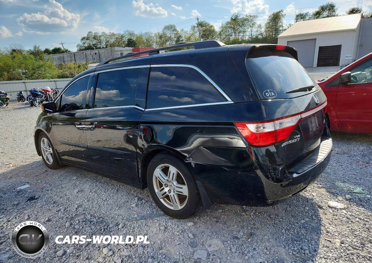 2011 Honda Odyssey Touring VIN:5FNRL5H91BB037674 - 2