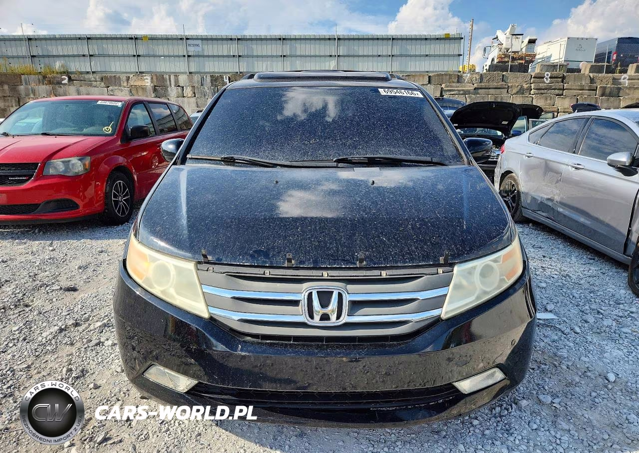2011 Honda Odyssey Touring VIN:5FNRL5H91BB037674 - 5