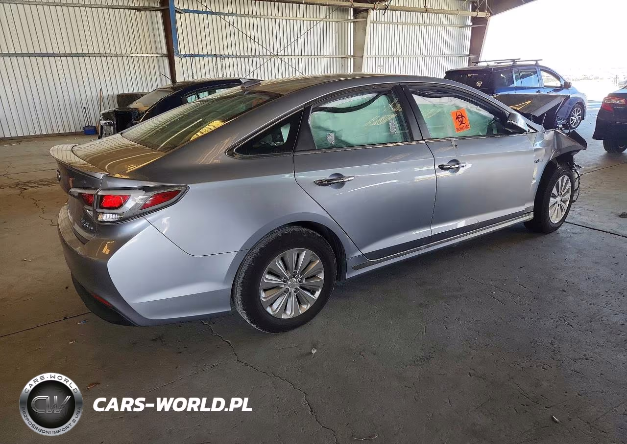 2017 Hyundai Sonata Hybrid Se VIN:KMHE24L10HA055111 - 3