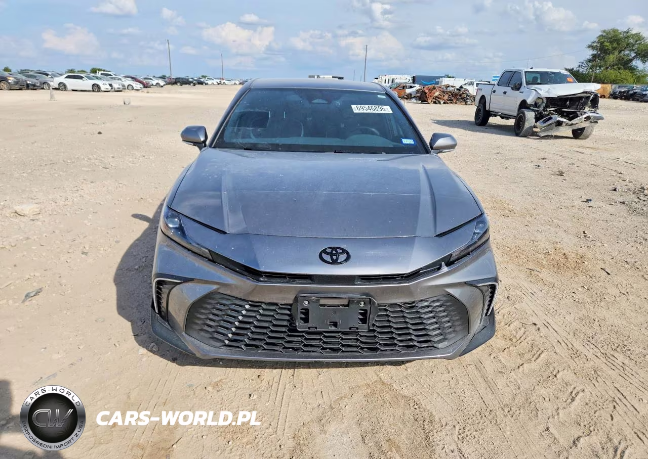2026 Toyota Camry Se VIN:4T1DAACK1TU675575 - 5