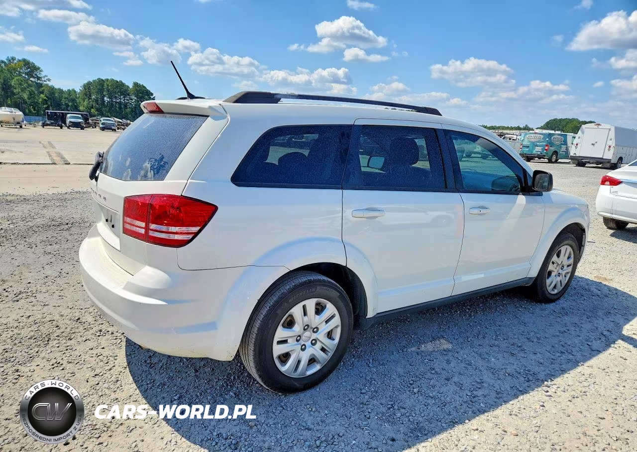 2018 Dodge Journey Se VIN:3C4PDCAB7JT242003 - 3