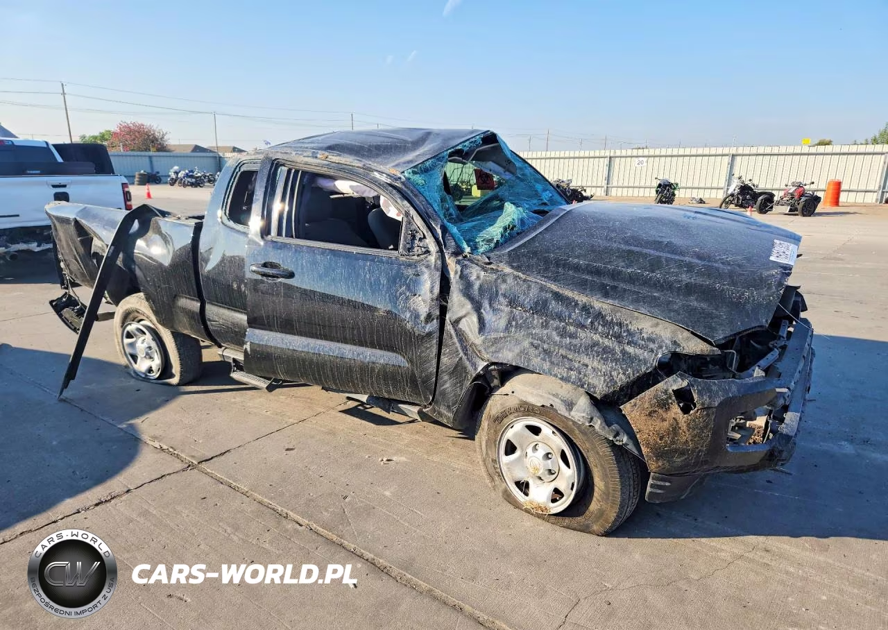 2018 Toyota Tacoma Sr VIN:5TFRX5GN7JX131694 - 4