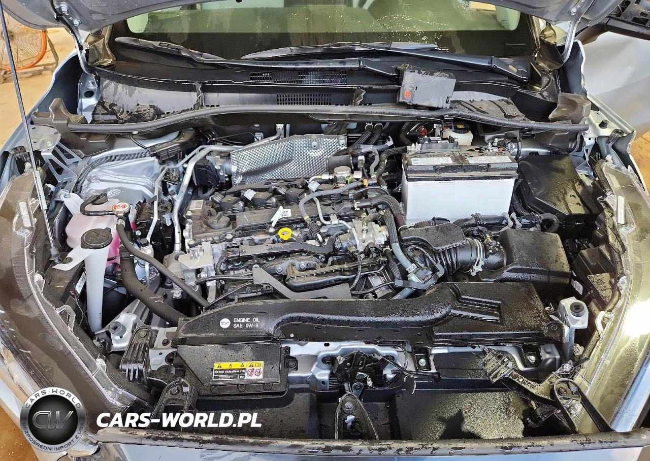 2025 Toyota Corolla Cross L VIN:7MUAAAAG8SV133226 - 12