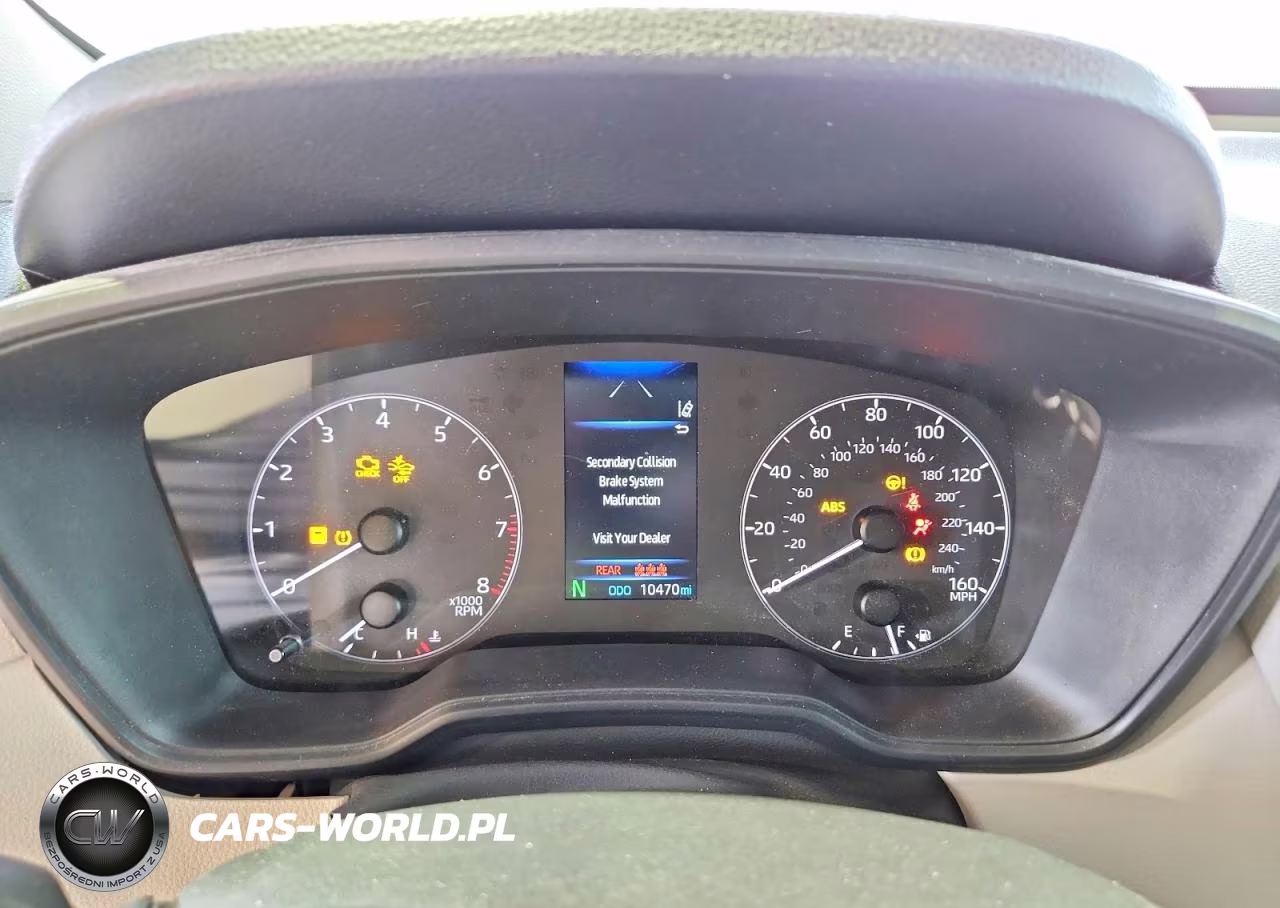 2025 Toyota Corolla Cross L VIN:7MUAAAAG8SV133226 - 9