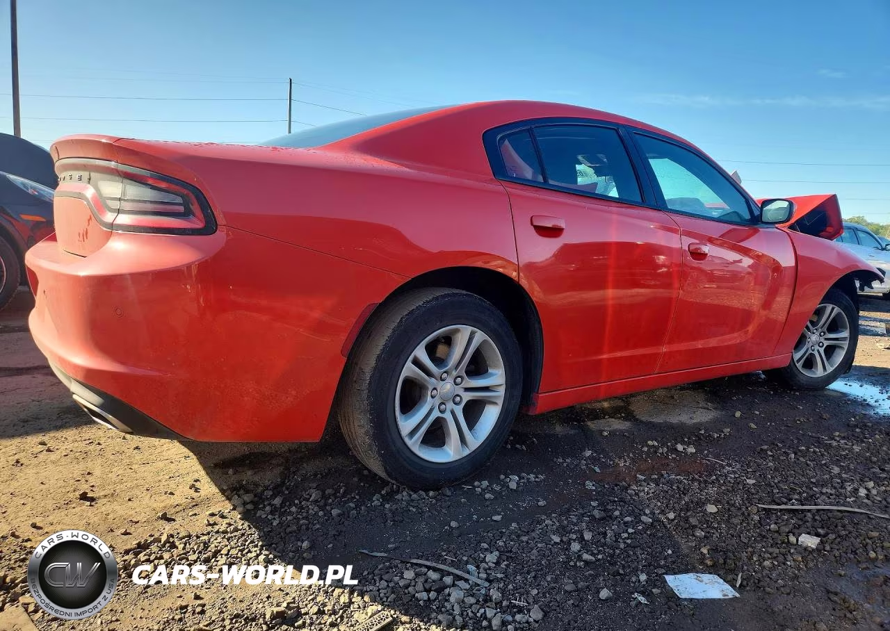 2019 Dodge Charger Sxt VIN:2C3CDXBG9KH588472 - 3
