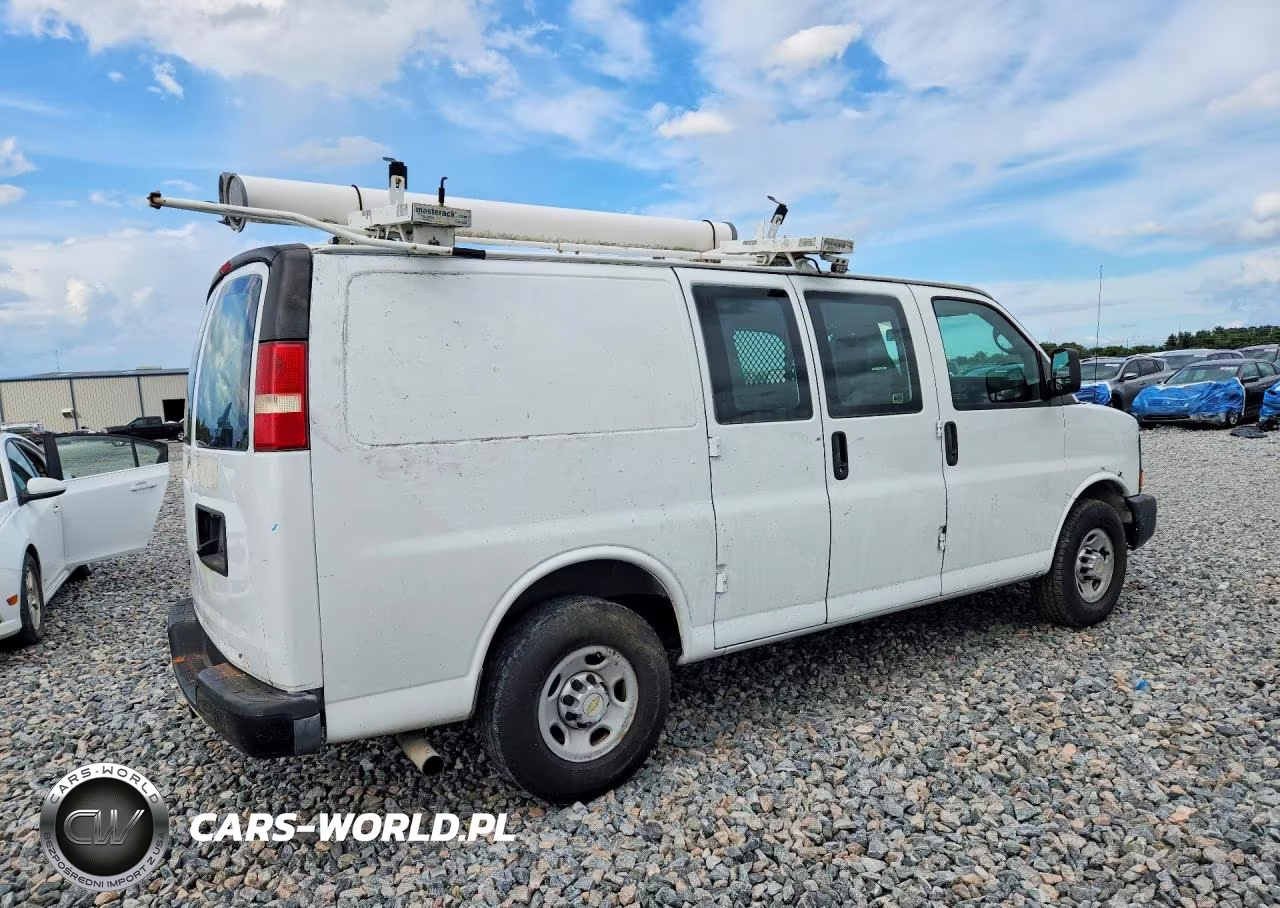 2013 Chevrolet Express G2500 VIN:1GCWGFCA7D1904361 - 3