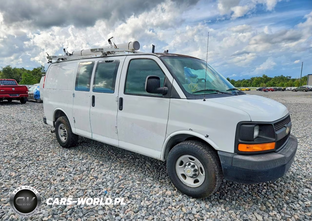 2013 Chevrolet Express G2500 VIN:1GCWGFCA7D1904361 - 4