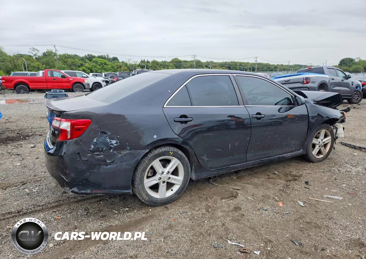 2014 Toyota Camry Se VIN:4T1BF1FK4EU351527 - 3