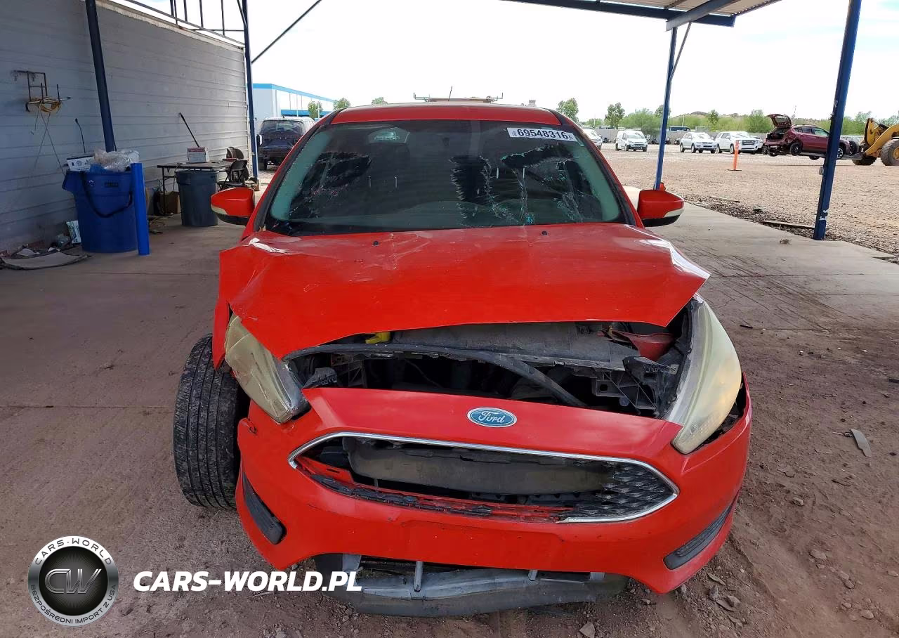 2016 Ford Focus Se VIN:1FADP3F21GL205848 - 5