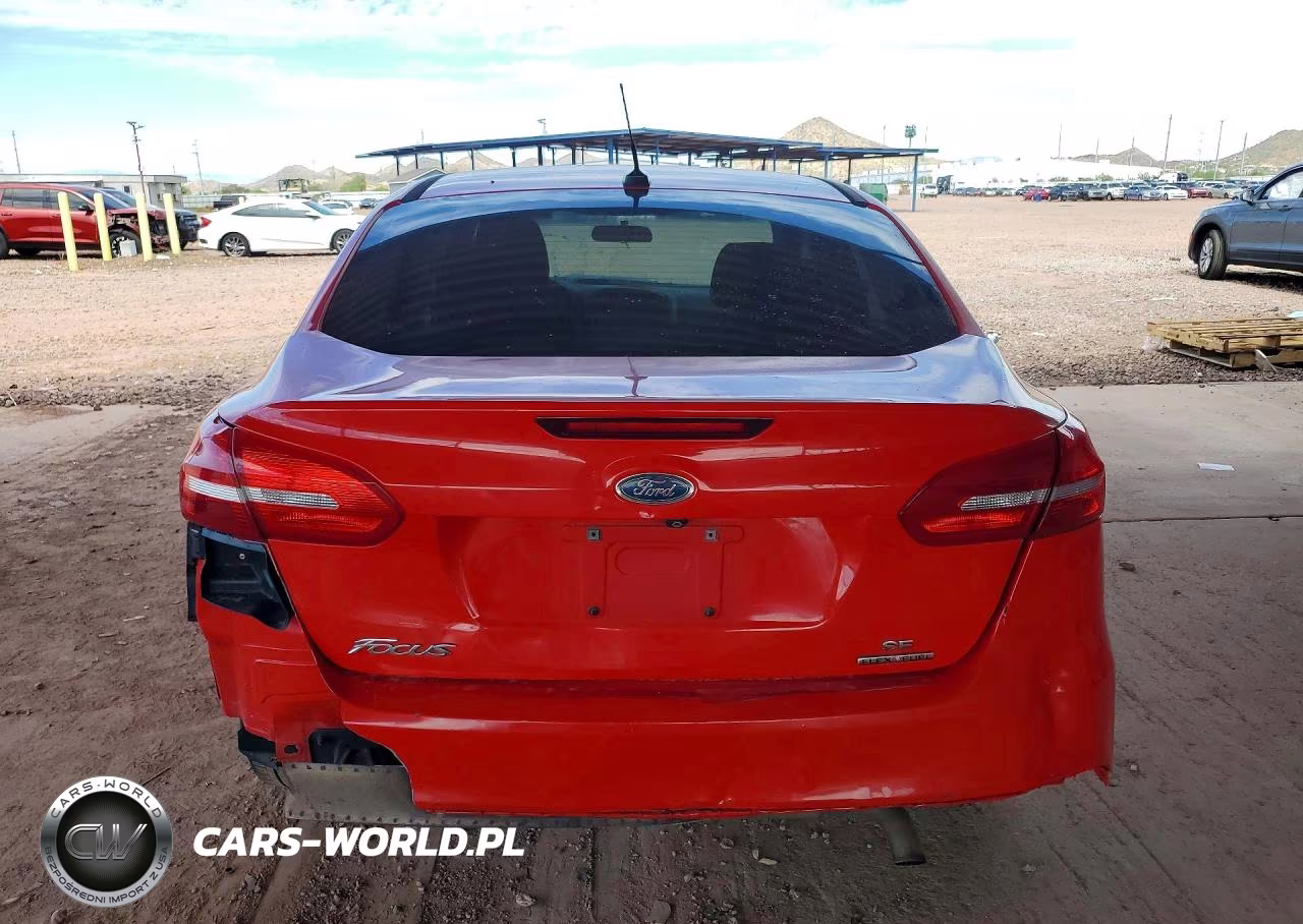 2016 Ford Focus Se VIN:1FADP3F21GL205848 - 6