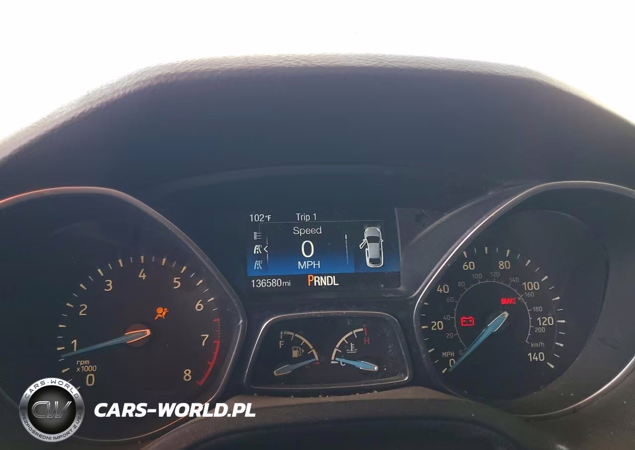2016 Ford Focus Se VIN:1FADP3F21GL205848 - 9