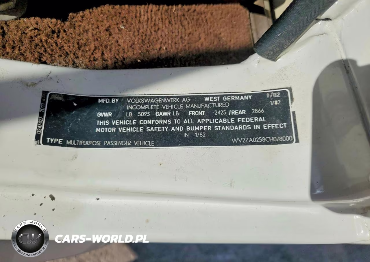 1982 Volkswagen Vanagon Campmobile VIN:WV2ZA0258CH078000 - 14